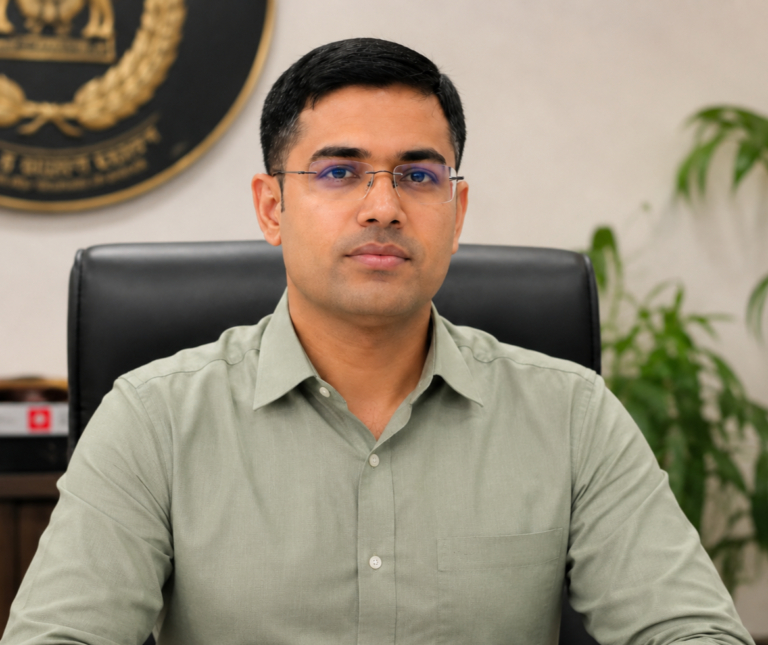 25. Shri Deepak Kumar Shukla, IPS (2014)