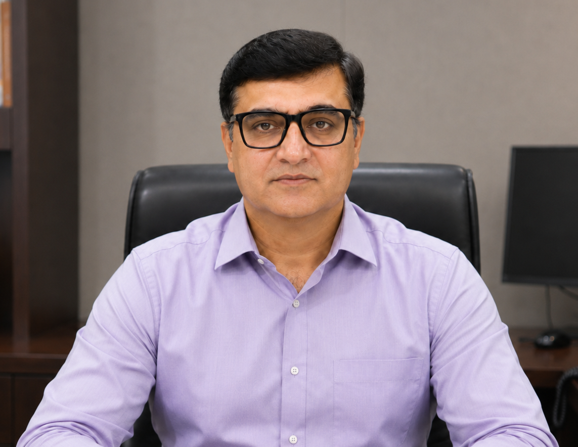 35. Shri Manish Khatri, IPS (2016)(TL)