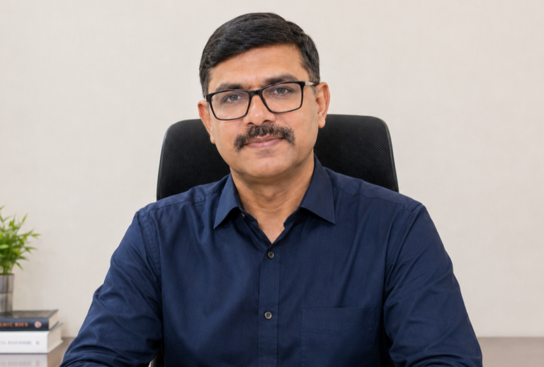 40. Shri Rajesh Vyas, IPS (2016)(TL)